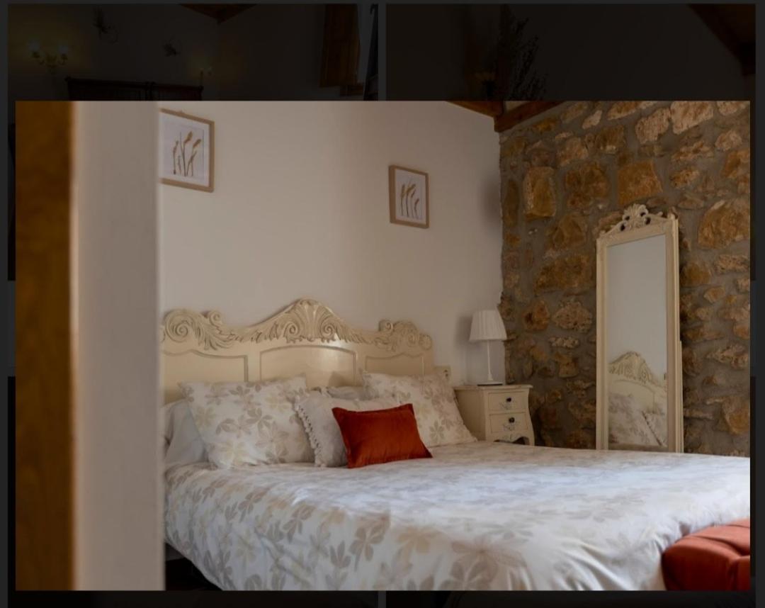 Hotel Rural En Las Cascadas De Tobera Exteriér fotografie