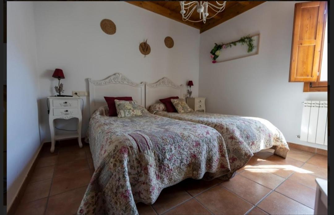 Hotel Rural En Las Cascadas De Tobera Exteriér fotografie